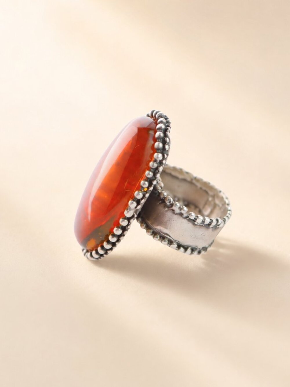 Medieval Baltic Amber Brutalist Ring in 925 Sterling Silver - Picture 7 of 7